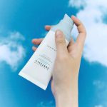 SKIN1004 Madagascar Centella Hyalu-Cica Water-Fit Sun Serum – Image 2
